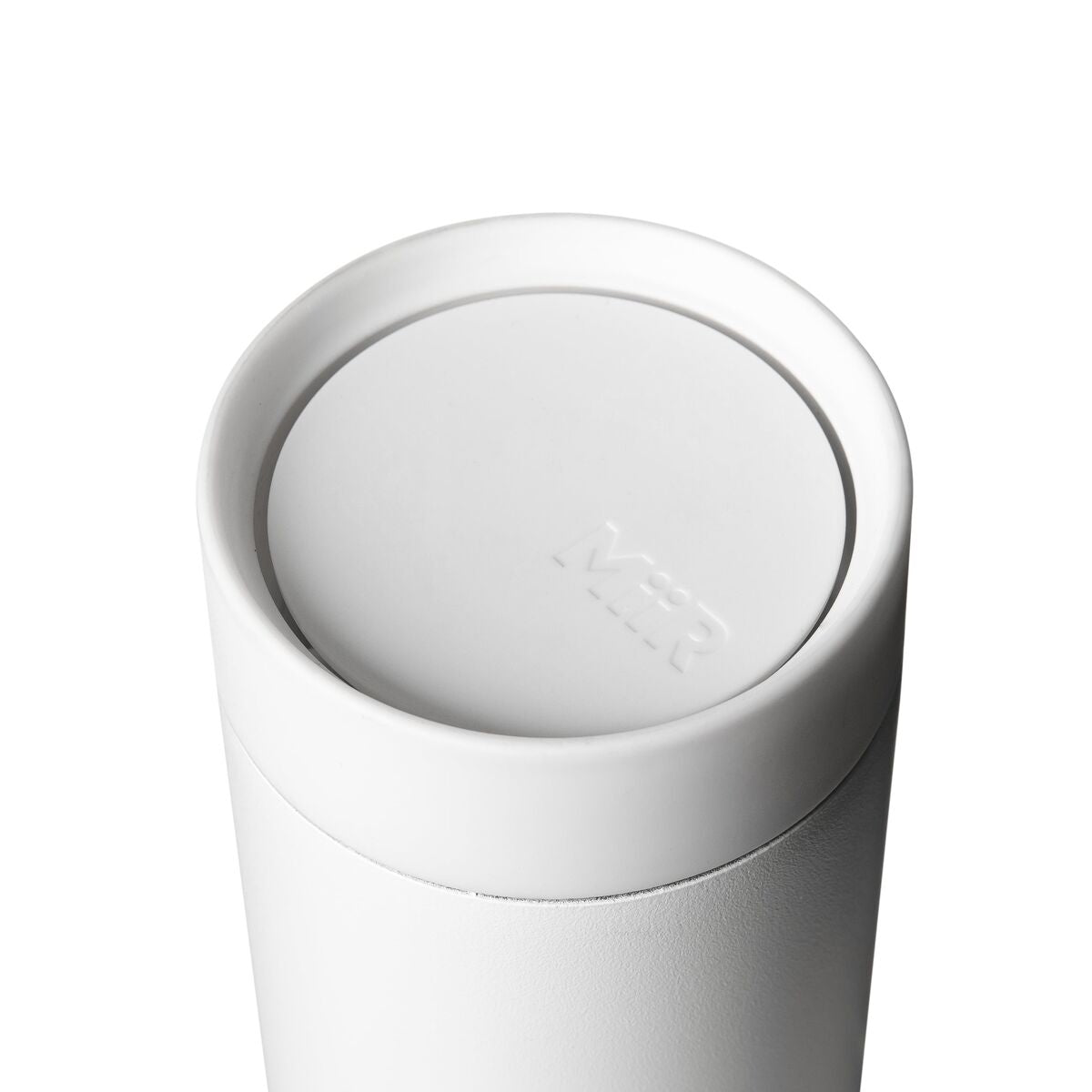 360-lid-l1 WebPDP-360_Lid_White__3602PNWM001_X2Studio_Closeup_Closed.jpg