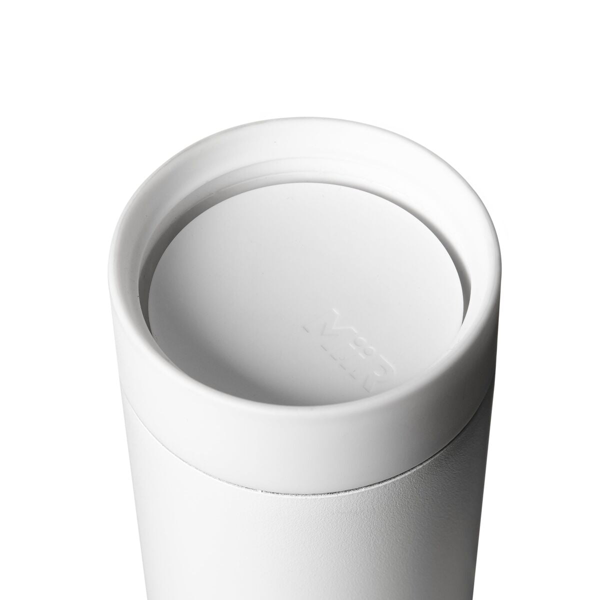 360-lid-l1 WebPDP-360_Lid_White__3602PNWM001_X2Studio_Closeup_Open.jpg