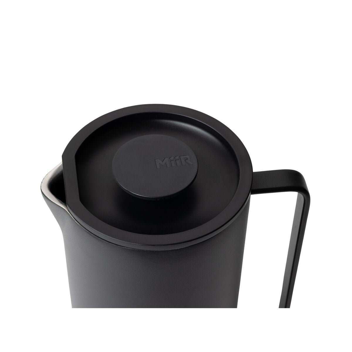 new-standard-french-press-m8 WebPDP-French_Press_Black_Studio_0722_45_Deg_Lid_On__FRP1SNOS002.jpg