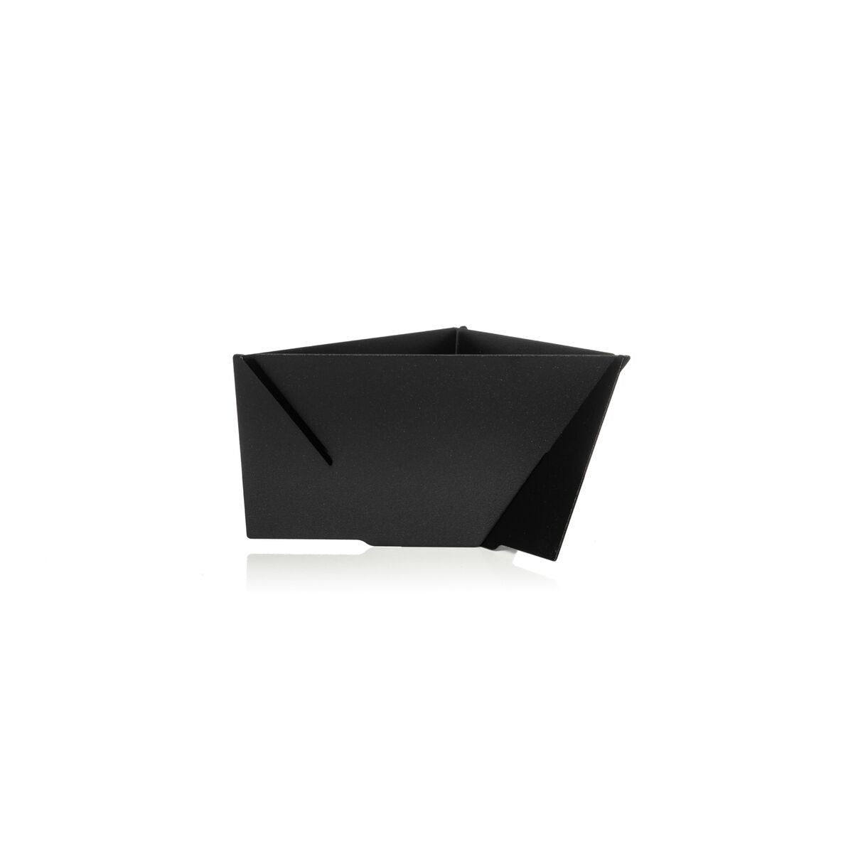 pourigami-z4 WebPDP-Pourigami_Black__POG2SN00002_Studio_Back.jpg