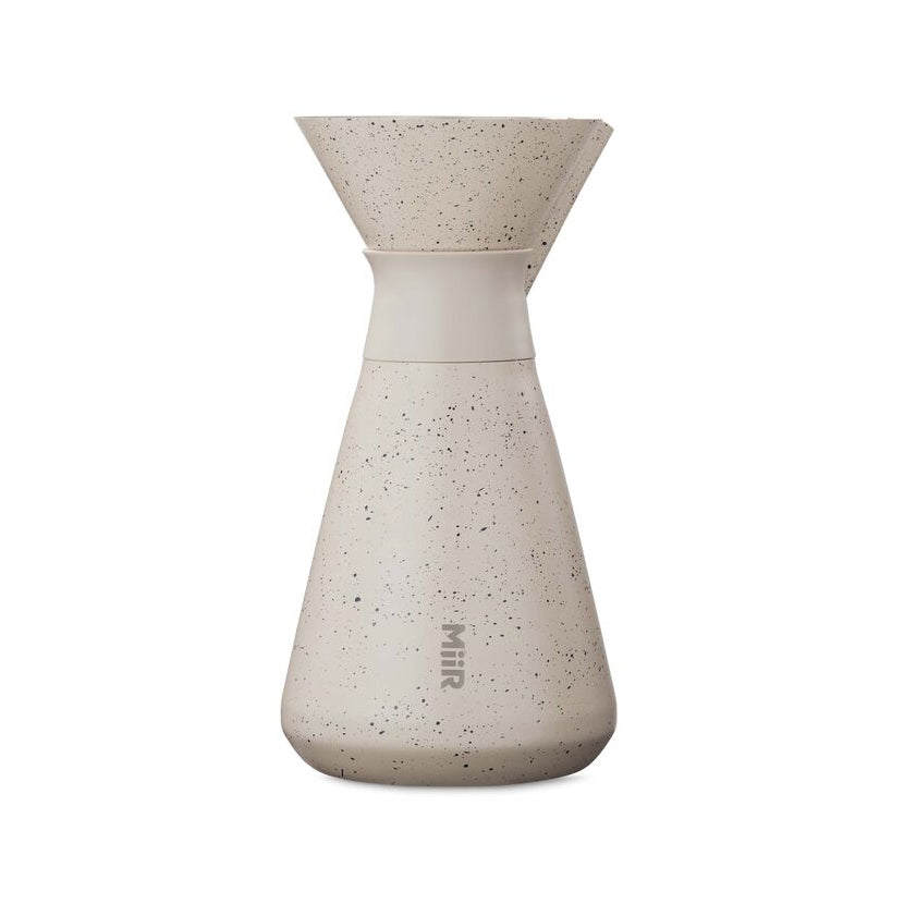 new-standard-carafe-e6 Web_PDP-33oz_New_Standard_Carafe_Desert_Tan_Speckle_Studio_CAR1SVOS224__Front.jpg