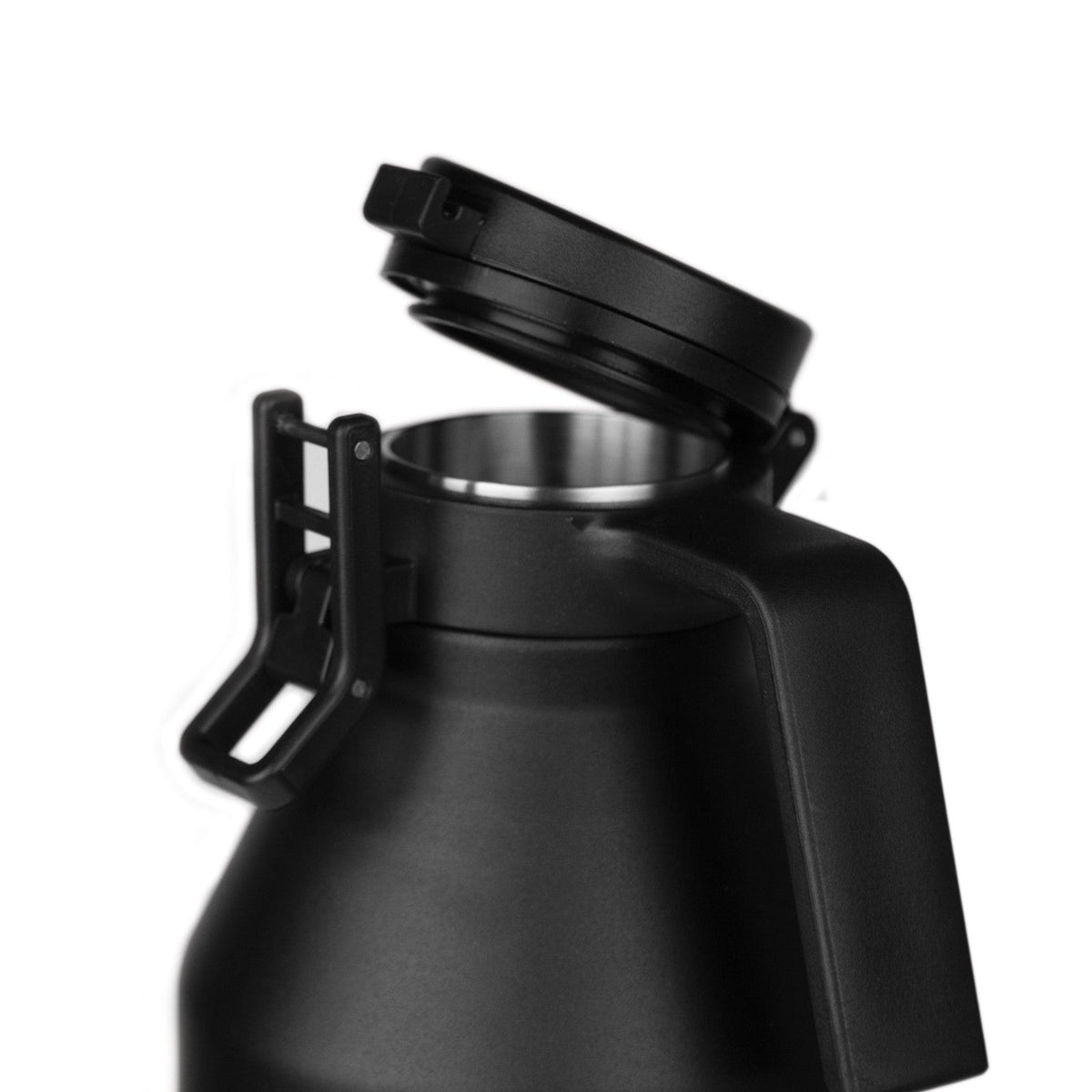64oz-growler-k9 growlerdetail1_f7b2c86e-8bb8-40fc-b9ae-6f2e9d01276f__402220.jpg